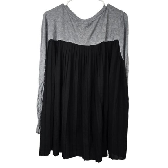 Lane Bryant Pleated Chiffon Back Gray Sweater Pullover Cut Out V-Neck Plus Size - Picture 13 of 13